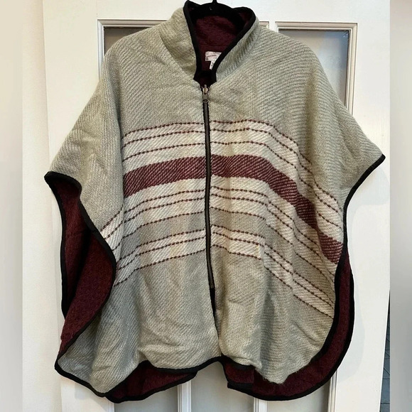 Free People | Boho Hippie Swept Away Zip-Up Ruana Cape Poncho Size O/S - Picture 2 of 10
